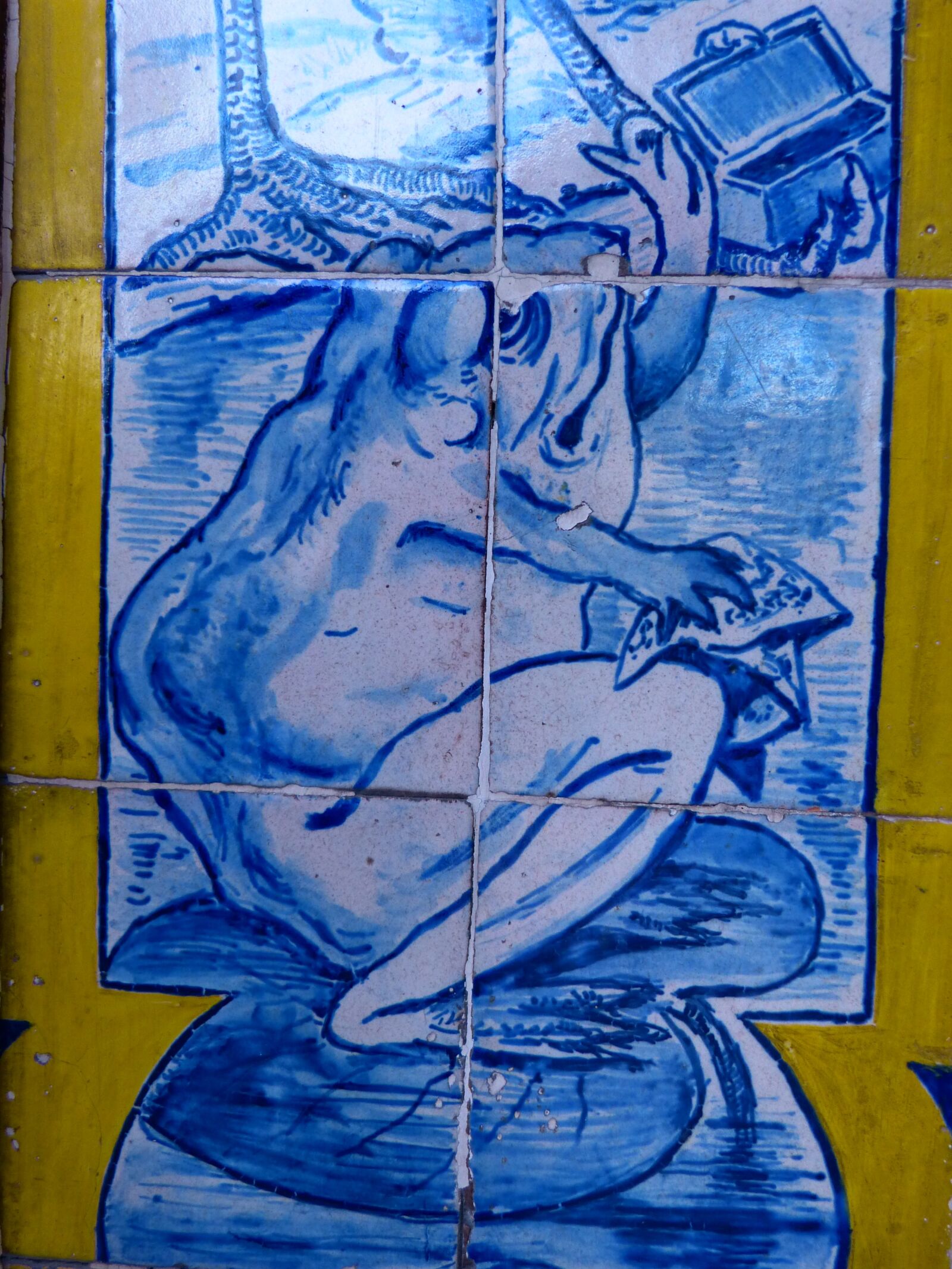 Panasonic Lumix DMC-FZ150 sample photo. Azulejos, tile, blue photography