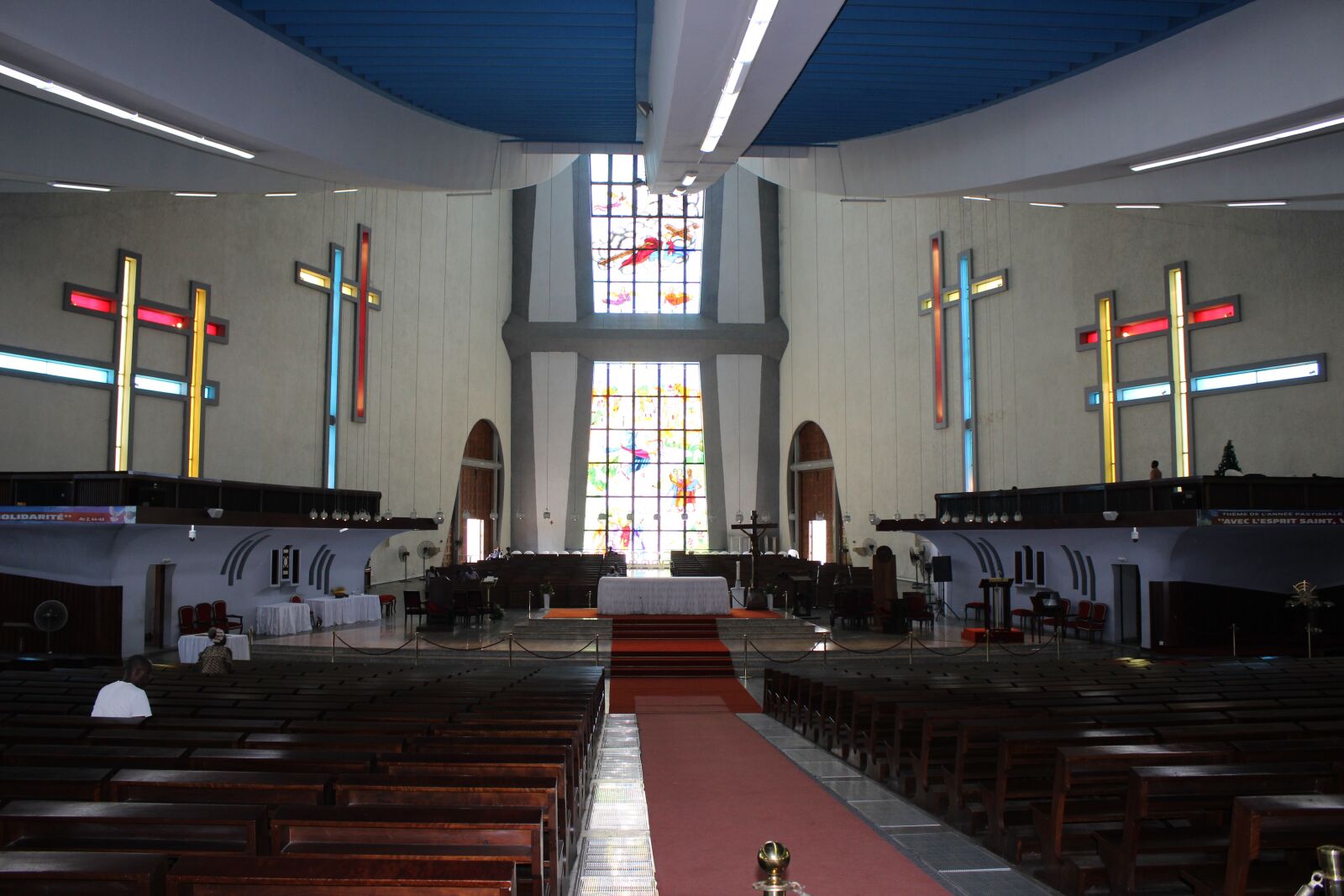 Canon EOS 600D (Rebel EOS T3i / EOS Kiss X5) sample photo. Catholic, cathedral, religion photography