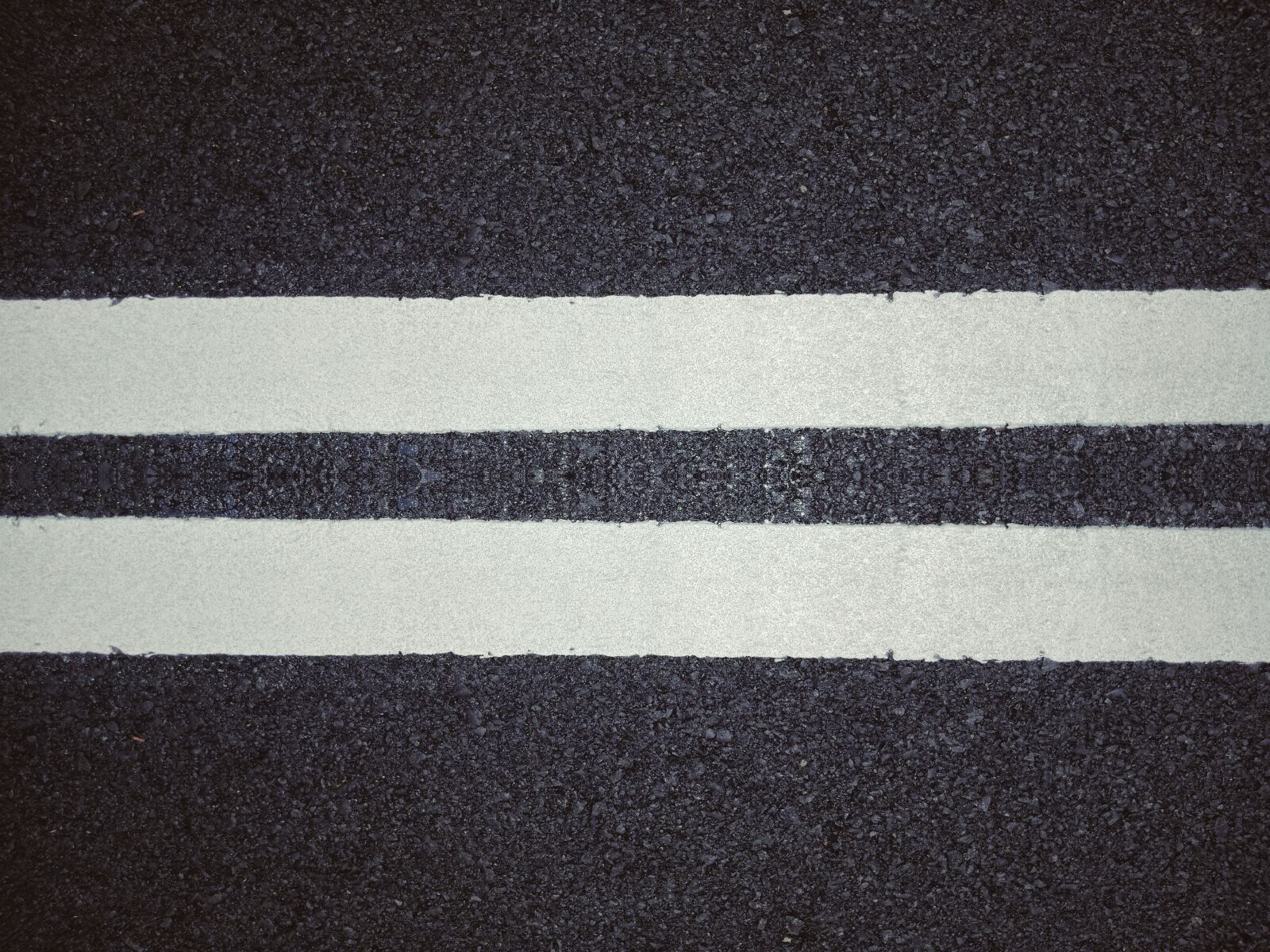 OPPO F9 sample photo. Traffic, asphalt, road photography