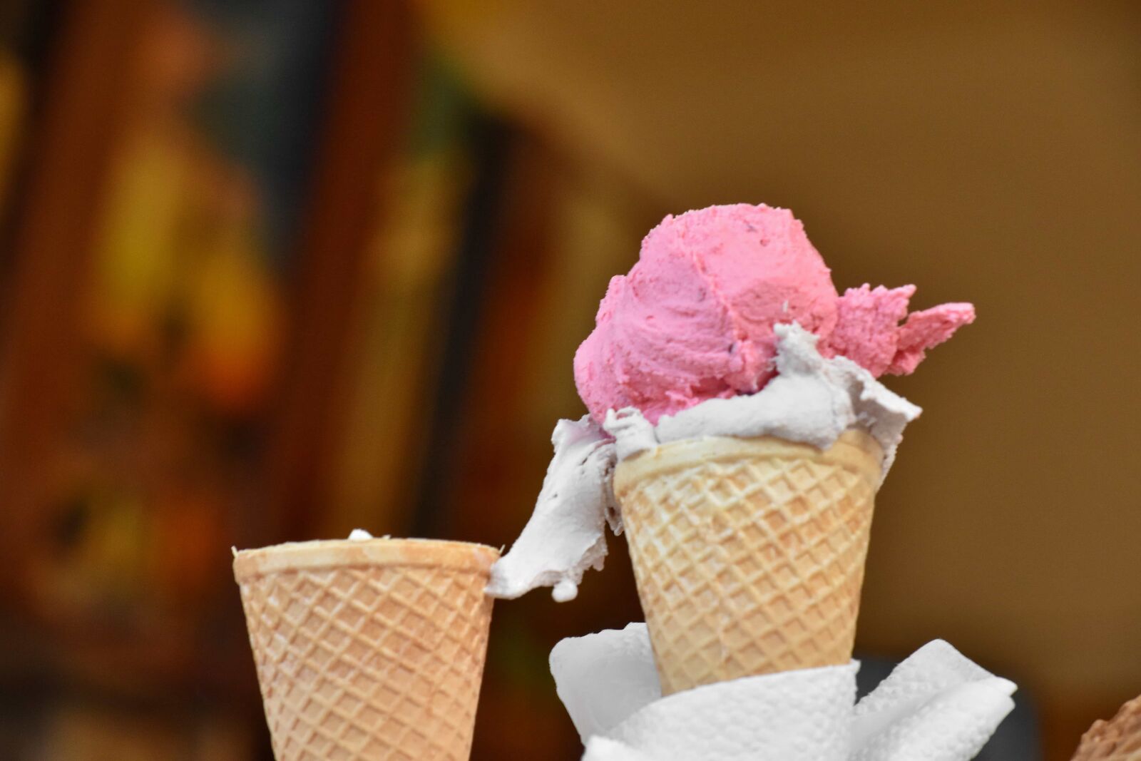 Nikon D5500 sample photo. Vanilla, scoop, cone, cornet photography