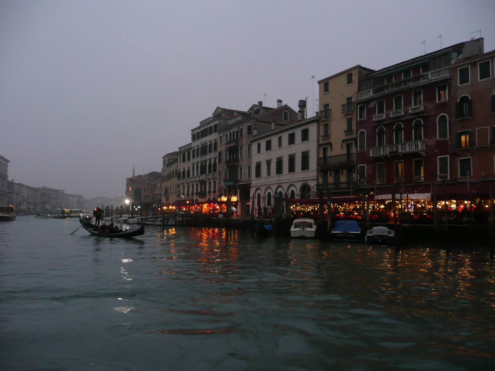 Panasonic DMC-TZ3 sample photo. Venice, channel, night photography