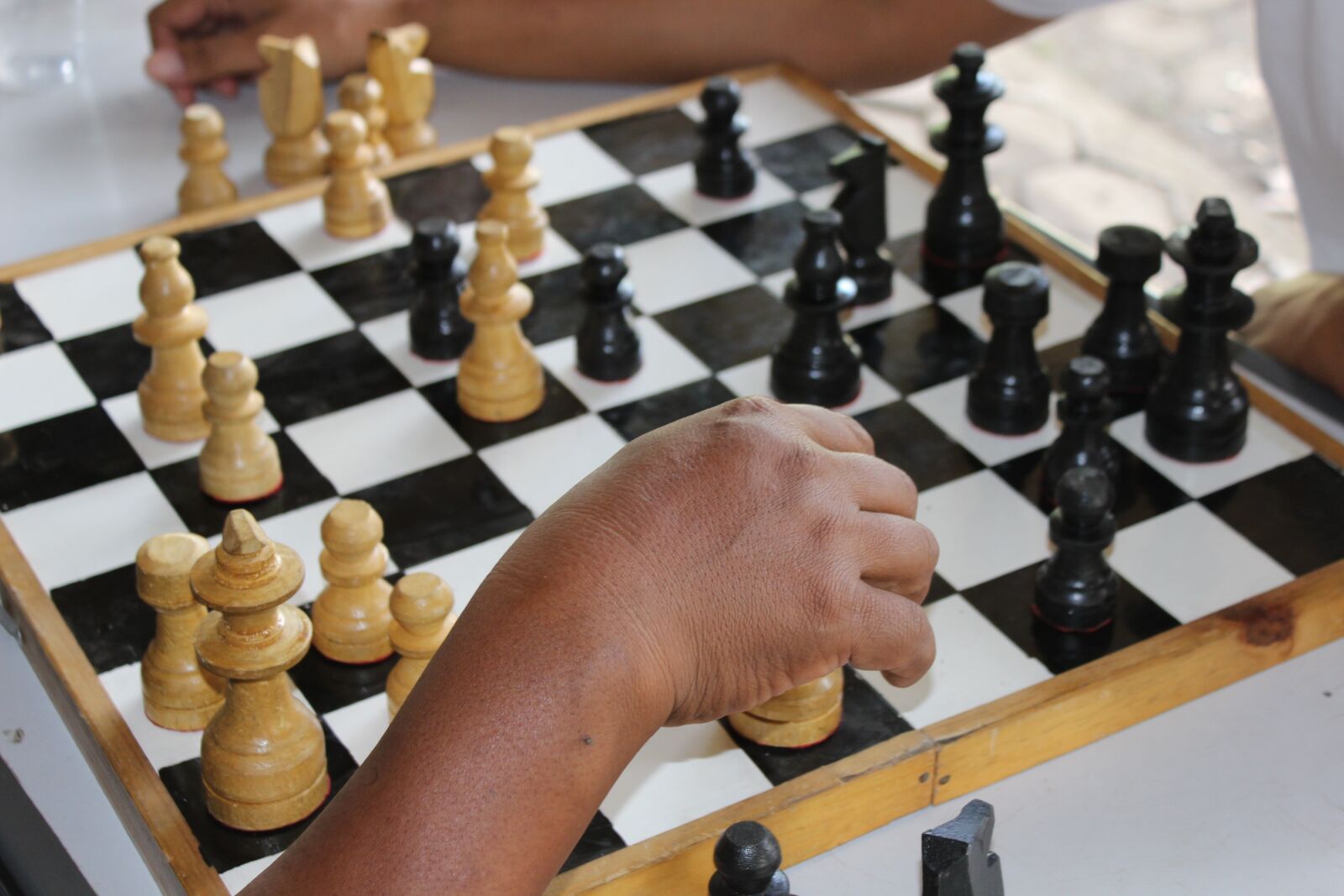 Canon EOS 600D (Rebel EOS T3i / EOS Kiss X5) sample photo. Chess, pawn, mate photography