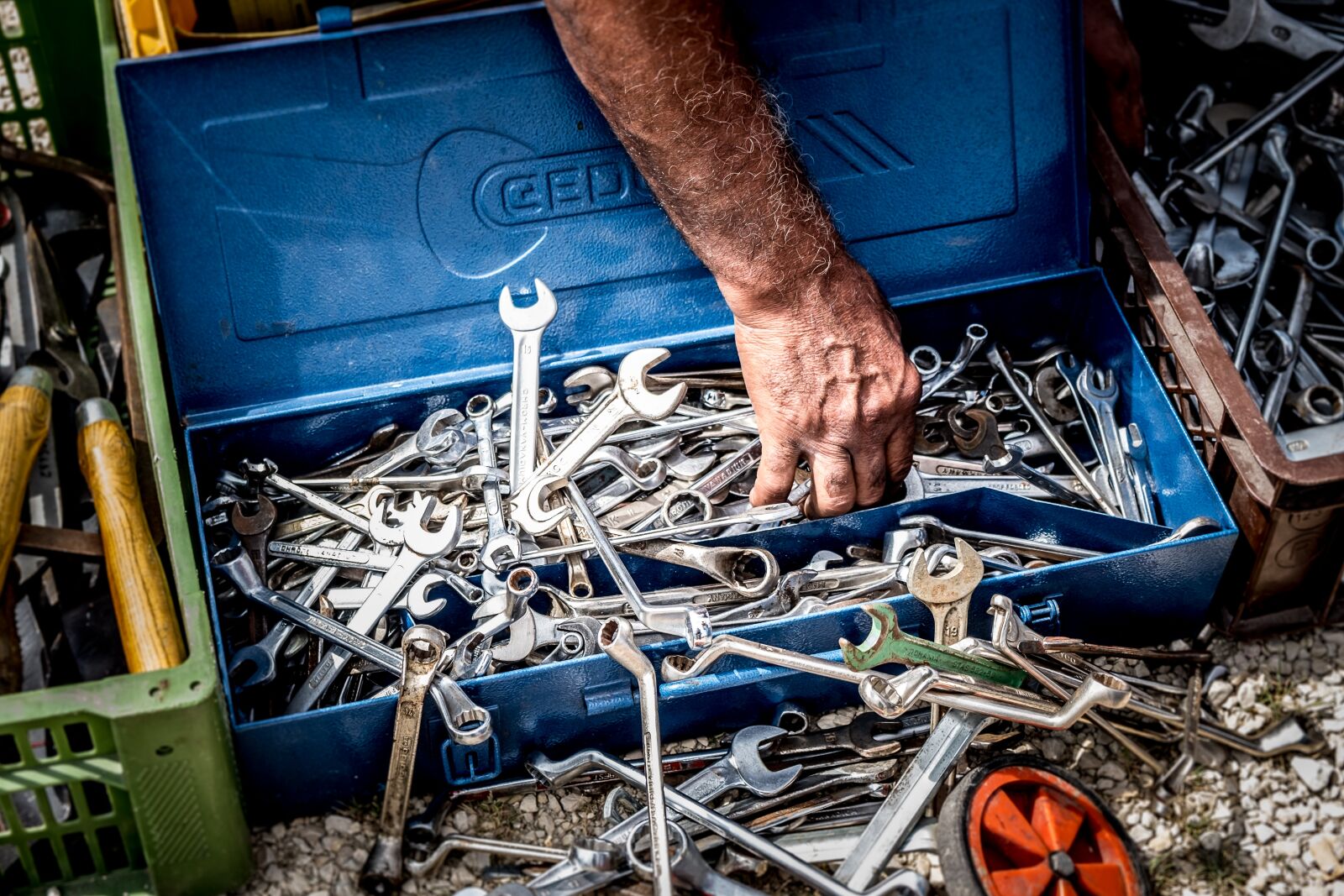 Fujifilm X-T2 sample photo. Tool, wrench, toolbox photography
