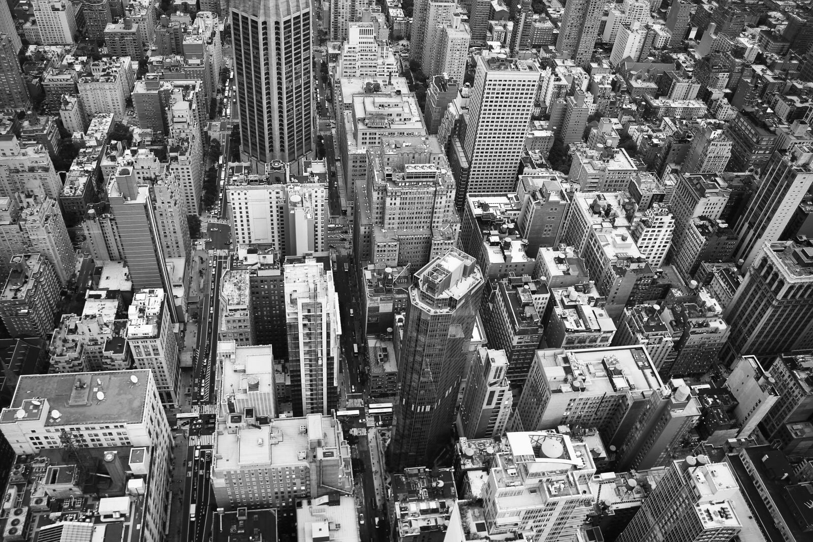 Canon EOS 100D (EOS Rebel SL1 / EOS Kiss X7) sample photo. City, architecture, skyscraper photography