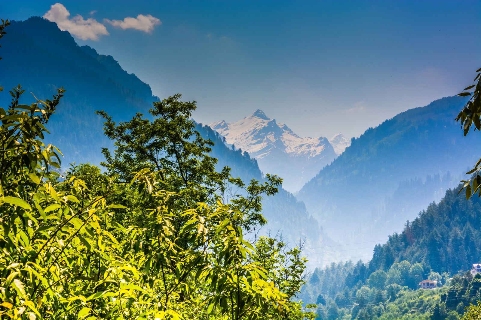Nikon D5200 sample photo. Himalayas, manali, trekking photography