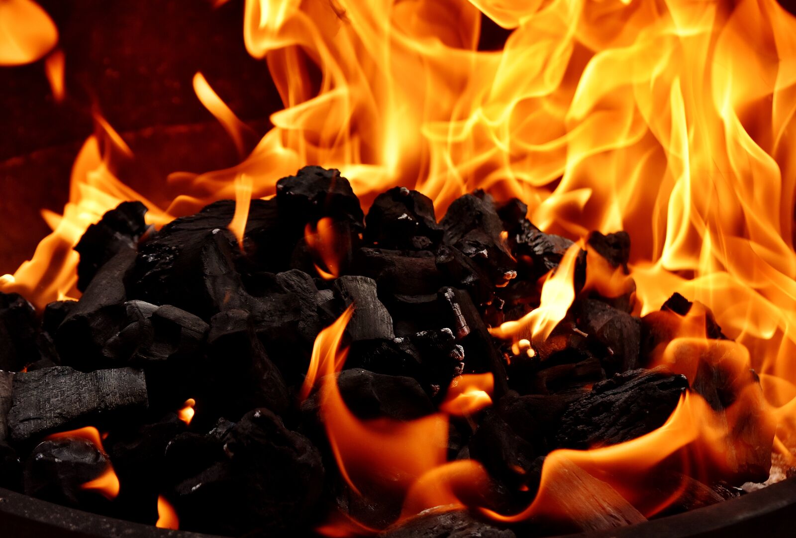 Nikon D7200 sample photo. Fire, flame, carbon photography