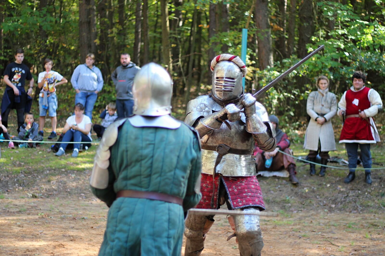 Canon EF 50mm F1.8 II sample photo. Knight, fencing, middle ages photography