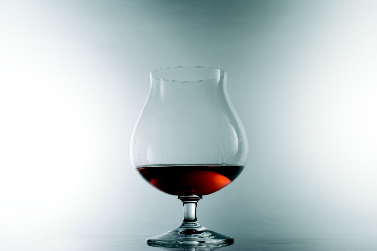 Canon EOS-1Ds Mark II sample photo. Cup, brandy, alcohol photography