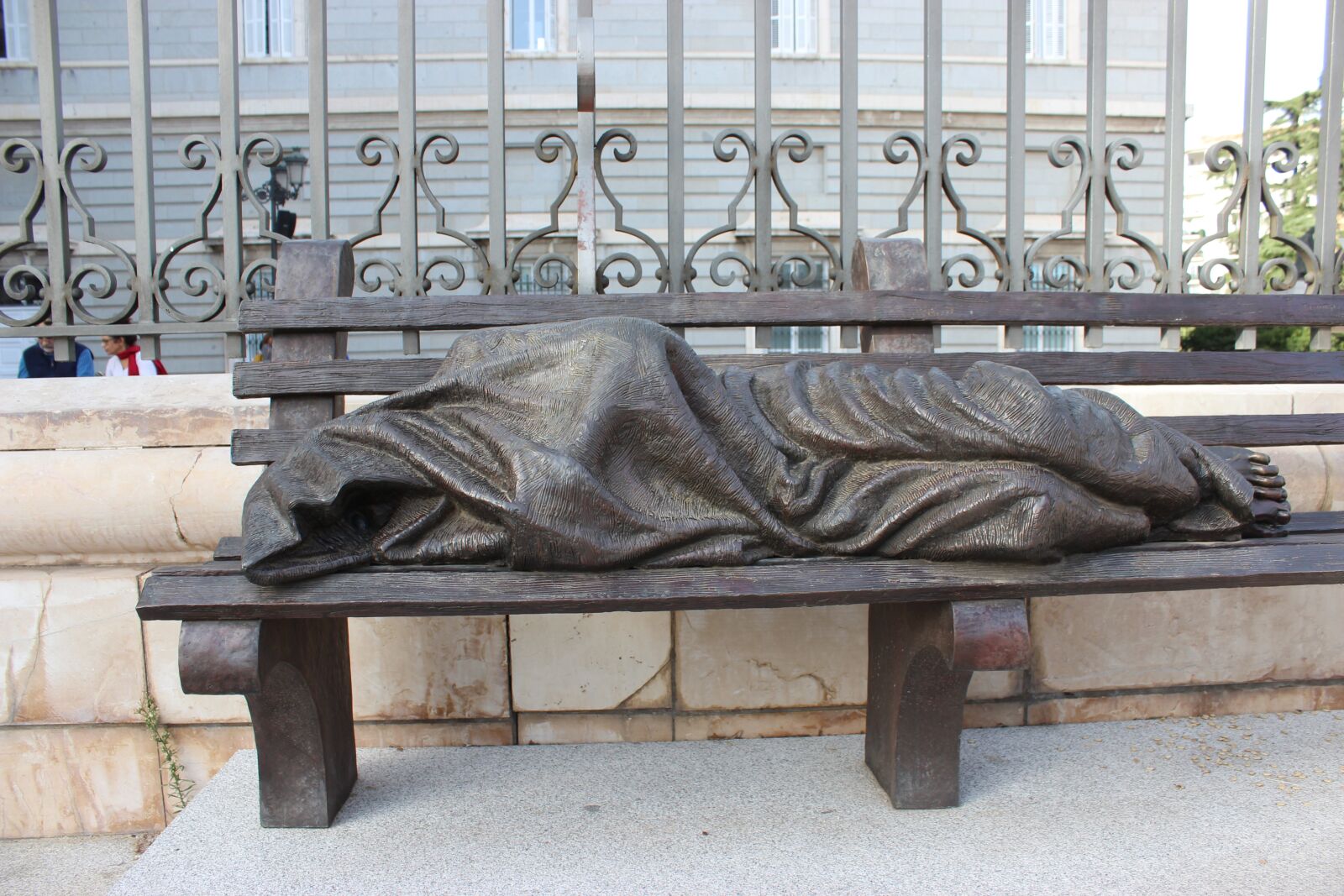 Canon EOS 600D (Rebel EOS T3i / EOS Kiss X5) sample photo. Madrid, spain, sculpture photography
