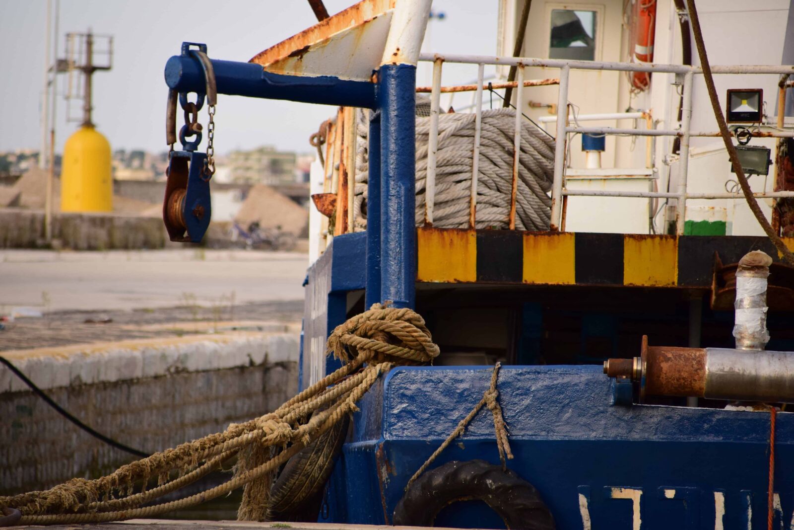 Nikon D3300 sample photo. Watercraft, rope, industry, crane photography