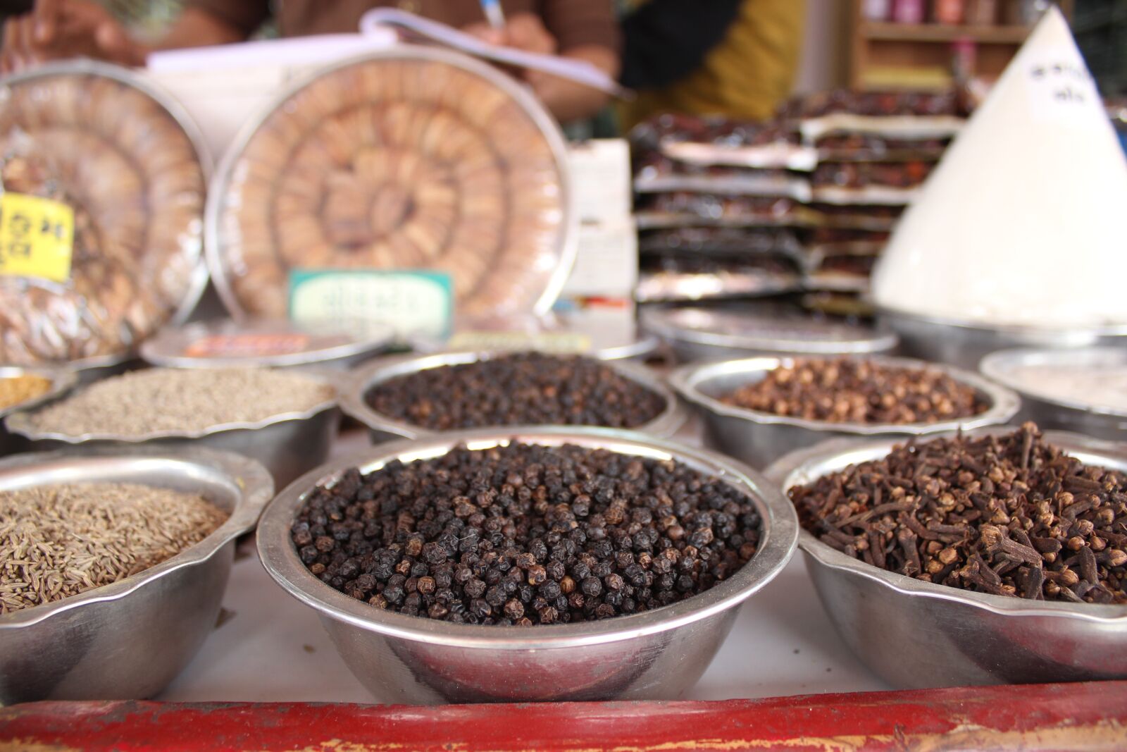 Canon EOS 600D (Rebel EOS T3i / EOS Kiss X5) sample photo. Spices, indian spices, cooking photography