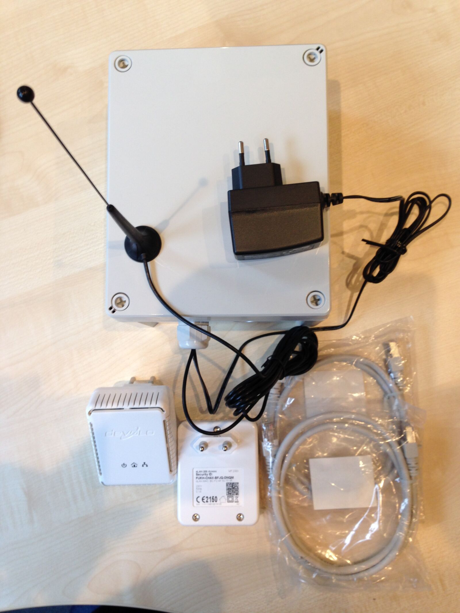 Apple iPhone 5 sample photo. Router, data transfer, internet photography