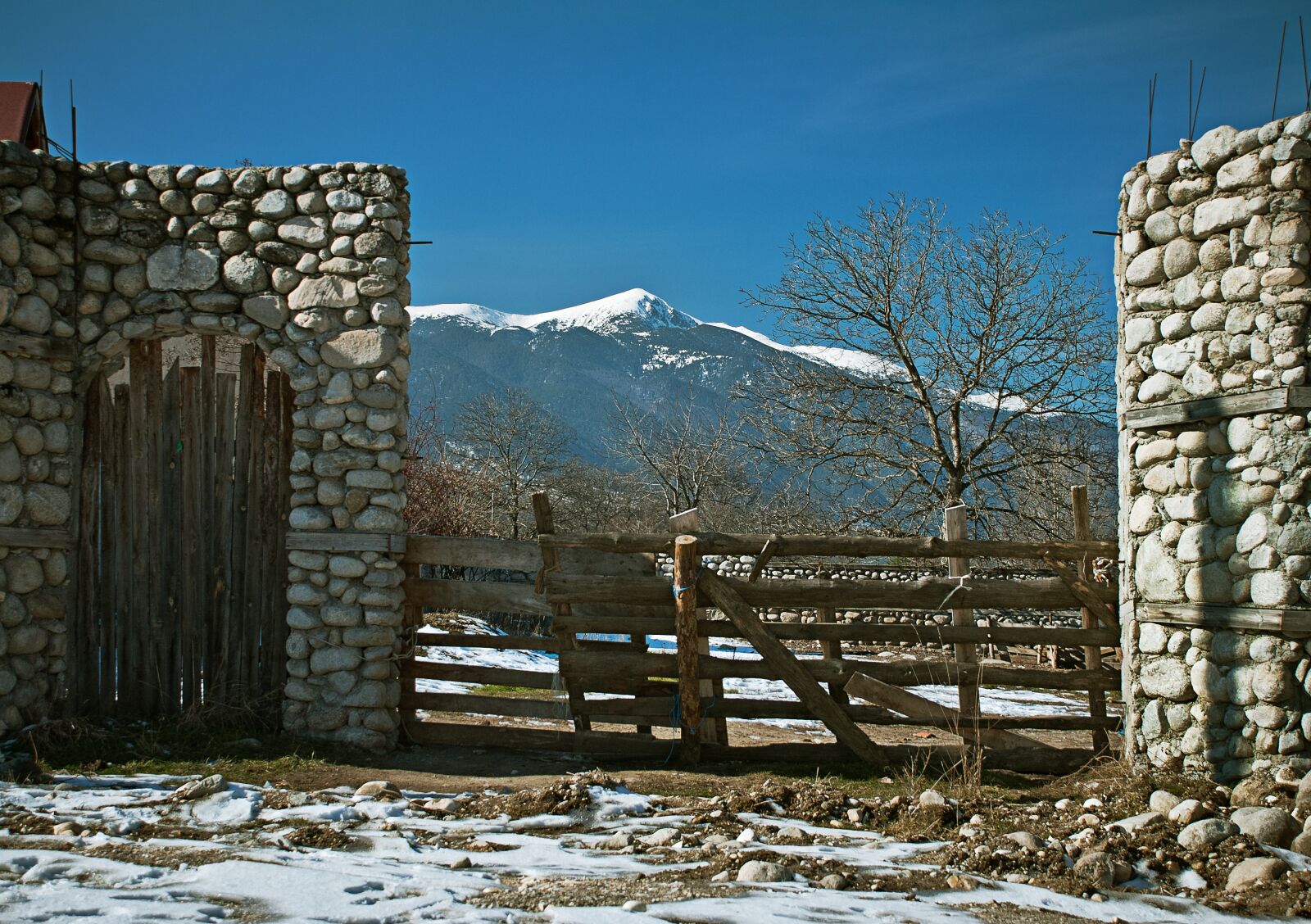 Nikon D80 sample photo. Mountains, winter, snow photography