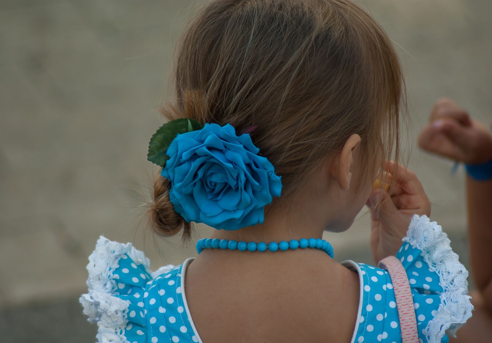 Pentax K10D sample photo. Andalusian, child, lace photography