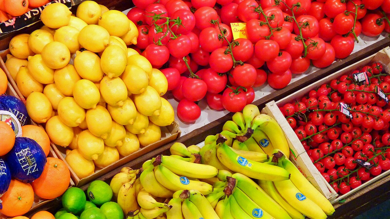 Panasonic DMC-TZ7 sample photo. Eat, fruit, fruits photography