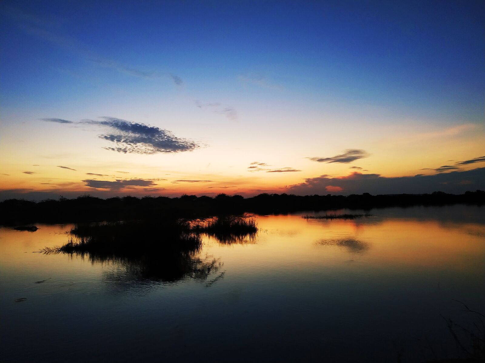 Xiaomi Redmi Note 6 Pro sample photo. Sunset, natural, sky photography
