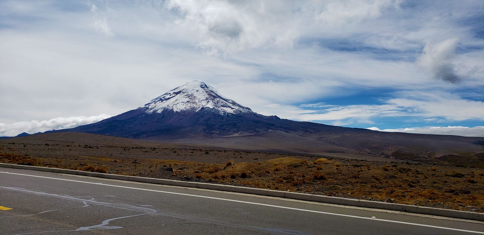 Samsung Galaxy Note9 sample photo. Ecuador, mountain, landscape photography