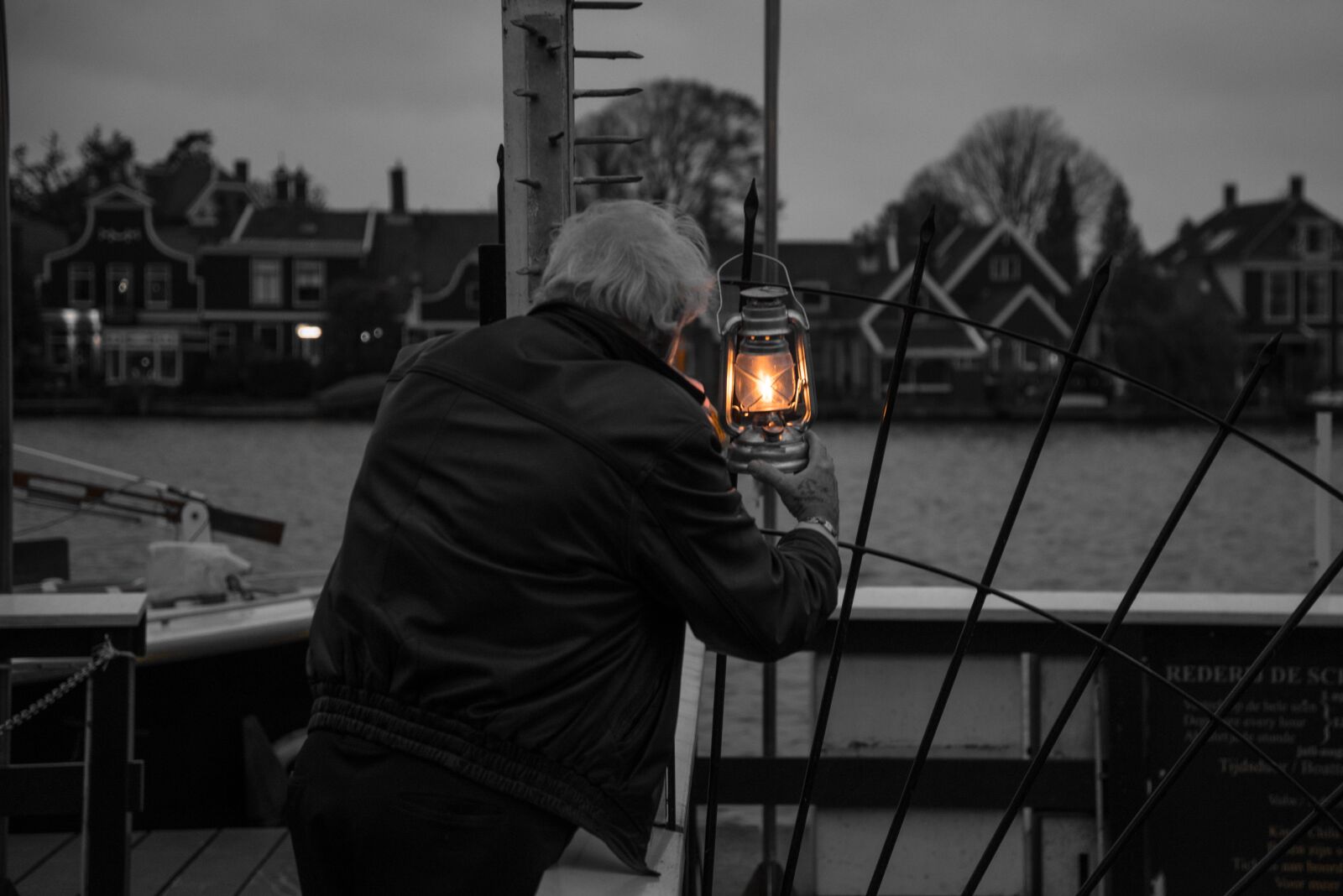 Nikon D600 sample photo. Lights, candle, man photography