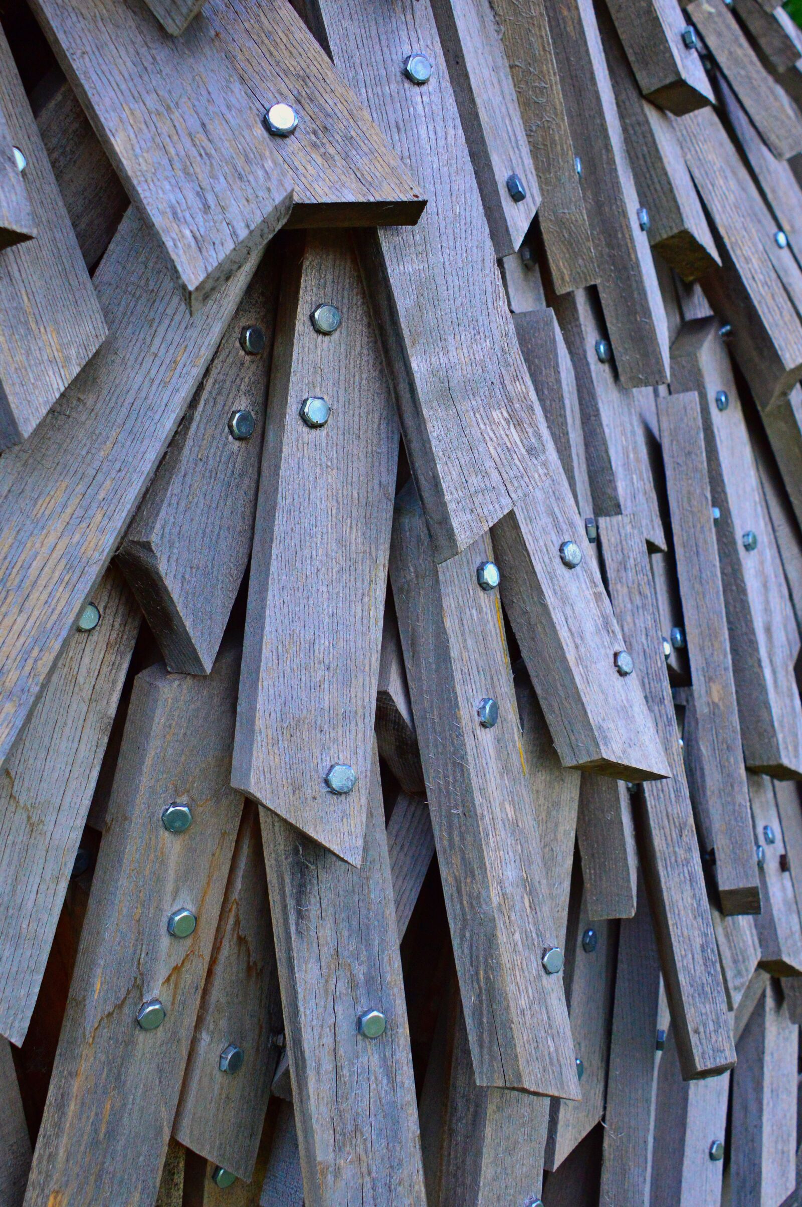 Nikon D3200 sample photo. Wood, wooden sculpture, installation photography