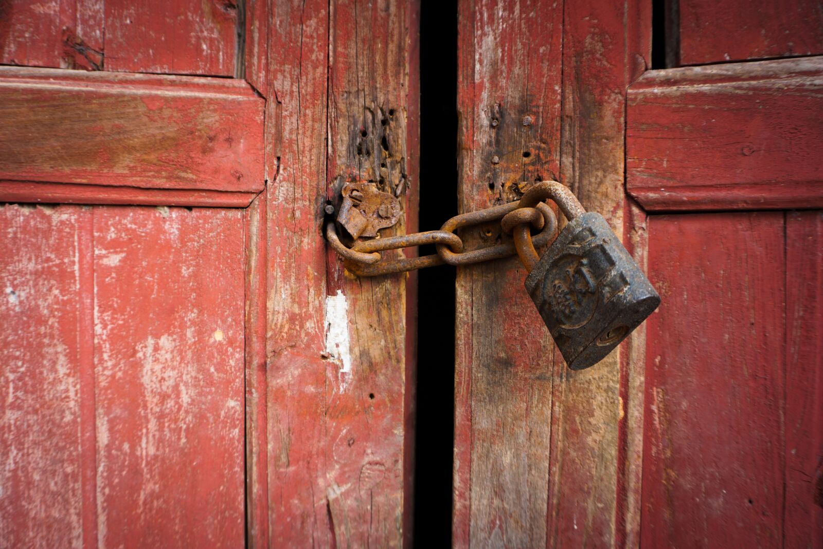 Sony a6000 sample photo. Lock, old, door photography