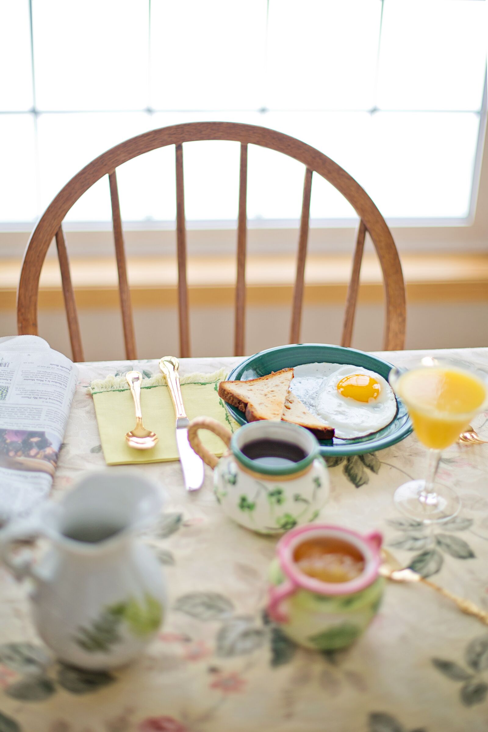 Canon EF 50mm F1.4 USM sample photo. Breakfast, fried egg, coffee photography