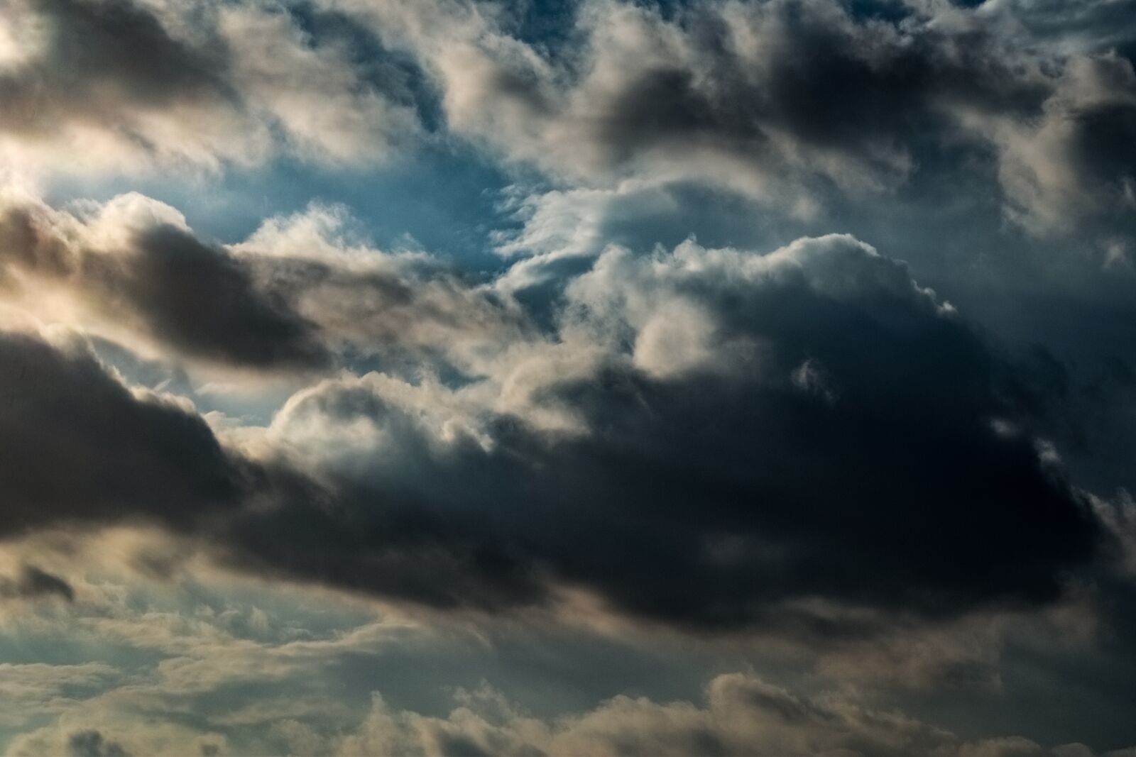 Nikon D3300 sample photo. Clouds, dramatic, sky photography