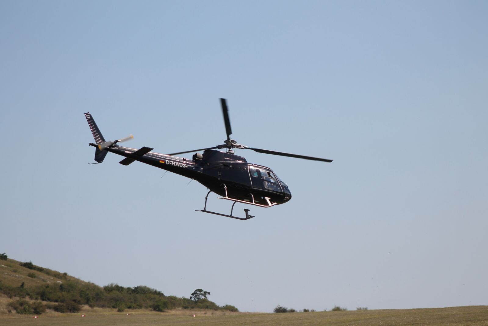 Canon EF 75-300mm f/4-5.6 sample photo. Red bull, red-bull, helicopter photography