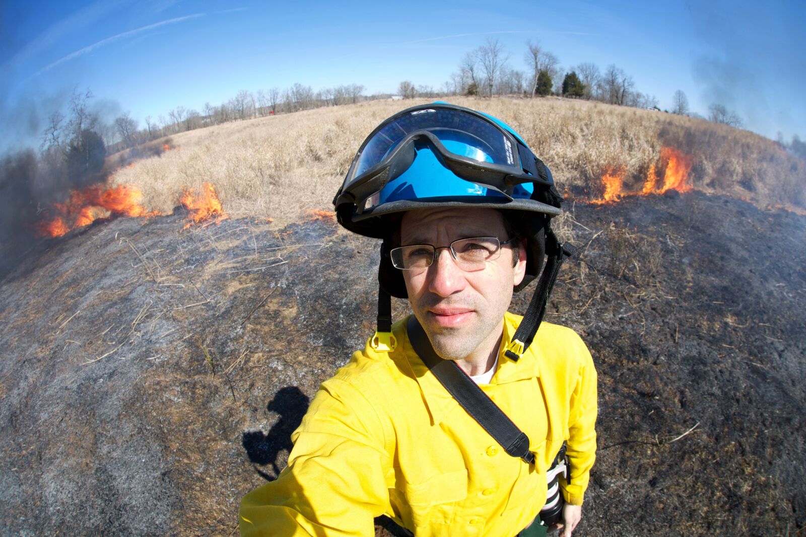 Canon EOS 5D Mark III sample photo. Firegighter, fire, selfie, picture photography