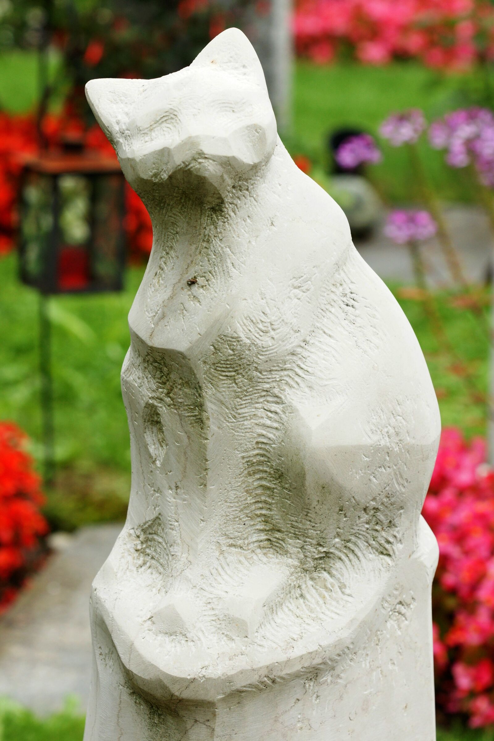 Sony Alpha DSLR-A700 sample photo. Cat, sculpture, craft photography