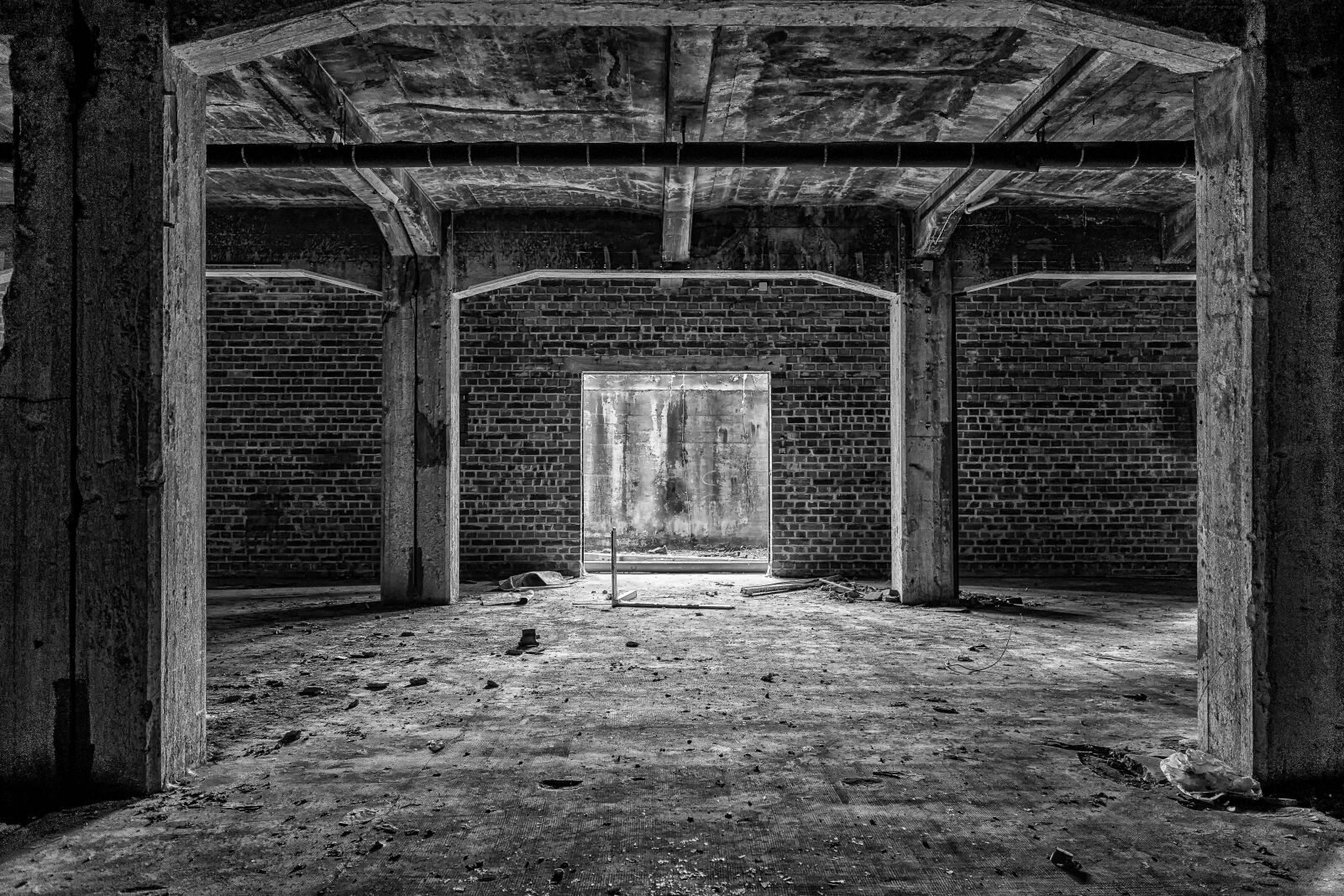 Nikon D3300 sample photo. Lost places, keller, space photography