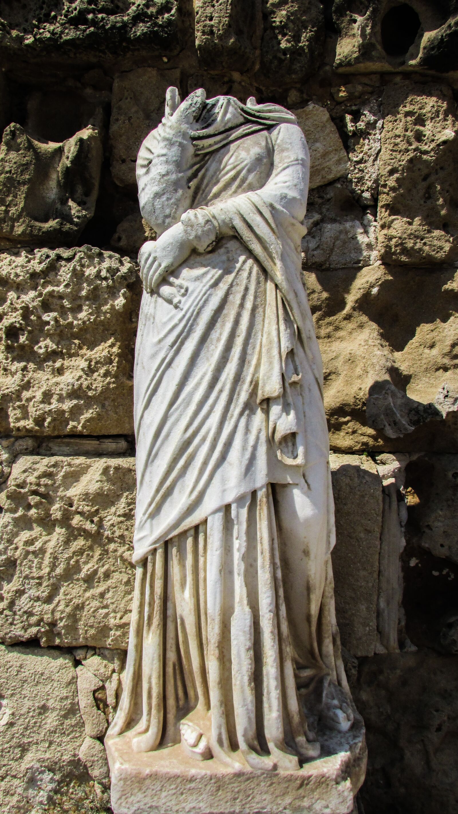 Canon PowerShot SX400 IS sample photo. Cyprus, salamis, statue photography
