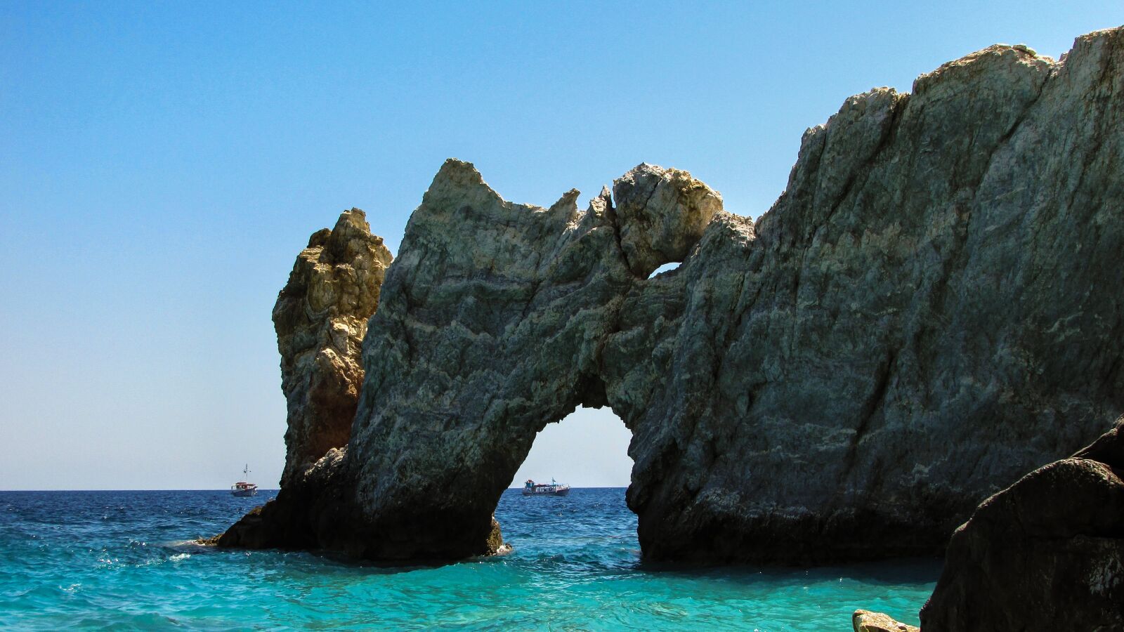 Canon PowerShot SX400 IS sample photo. Greece, skiathos, island photography