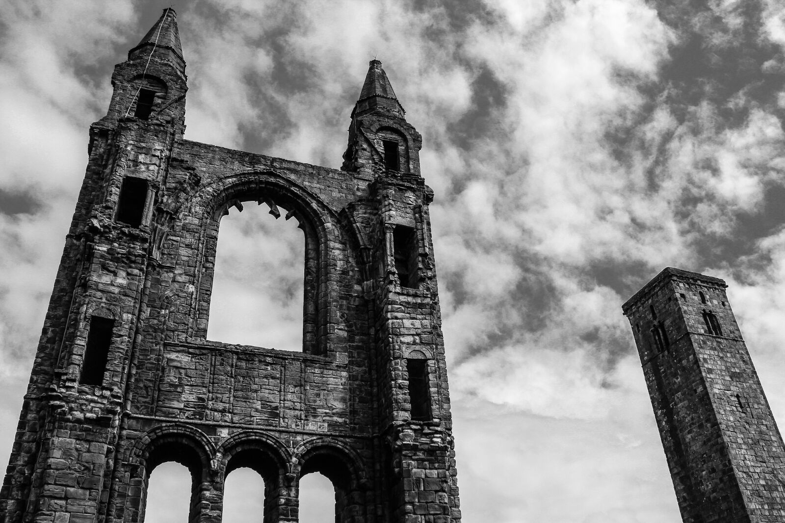 Canon EOS 1200D (EOS Rebel T5 / EOS Kiss X70 / EOS Hi) sample photo. St andrews, cathedral, church photography