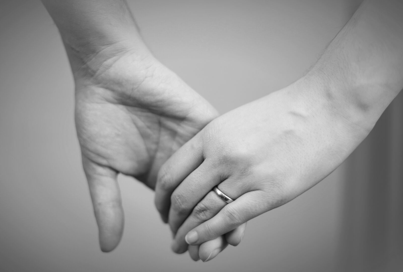 Nikon D610 sample photo. Connection, hands, finger photography