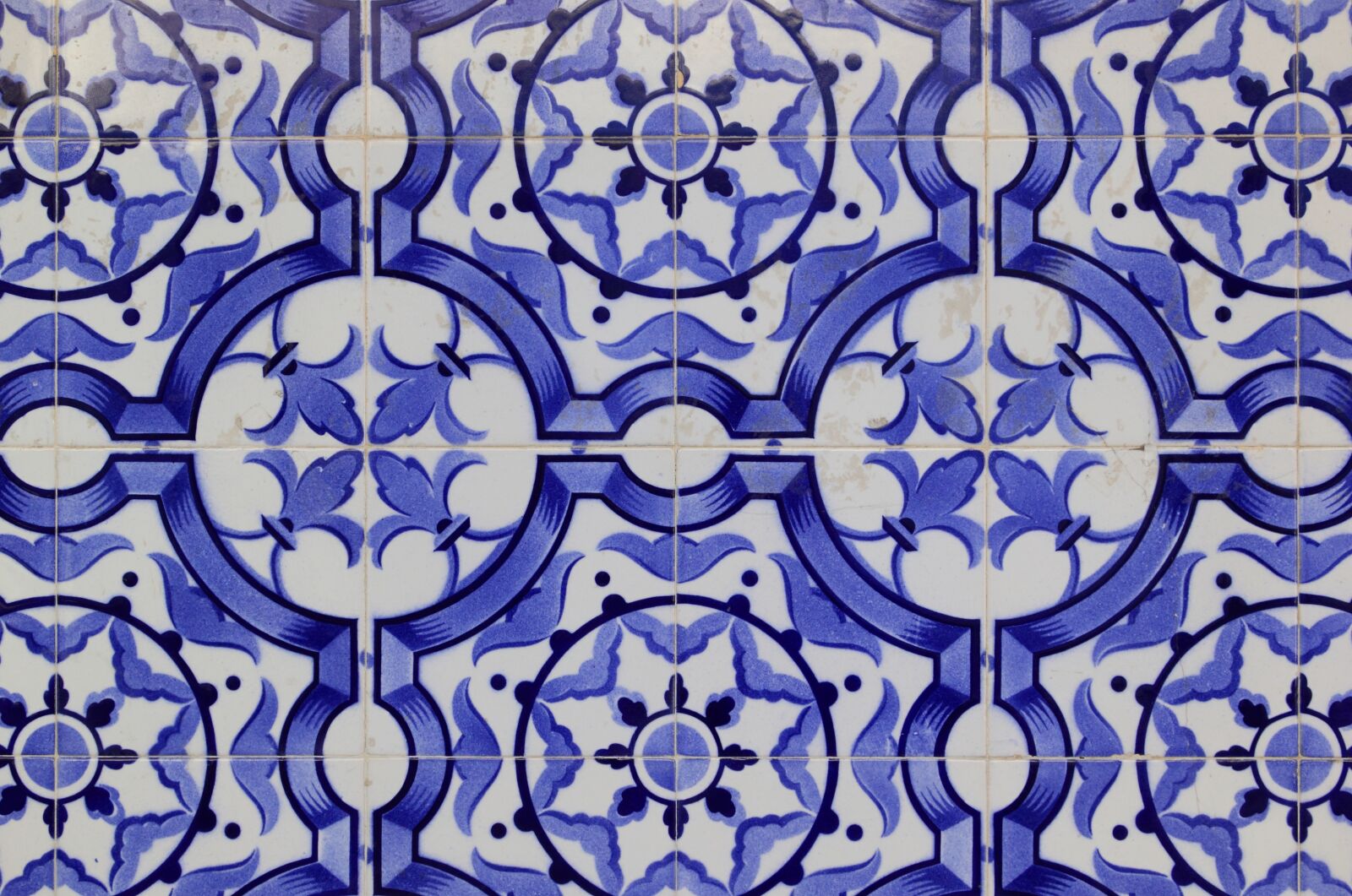Canon EOS 550D (EOS Rebel T2i / EOS Kiss X4) sample photo. Ceramic, portugal, tiles photography