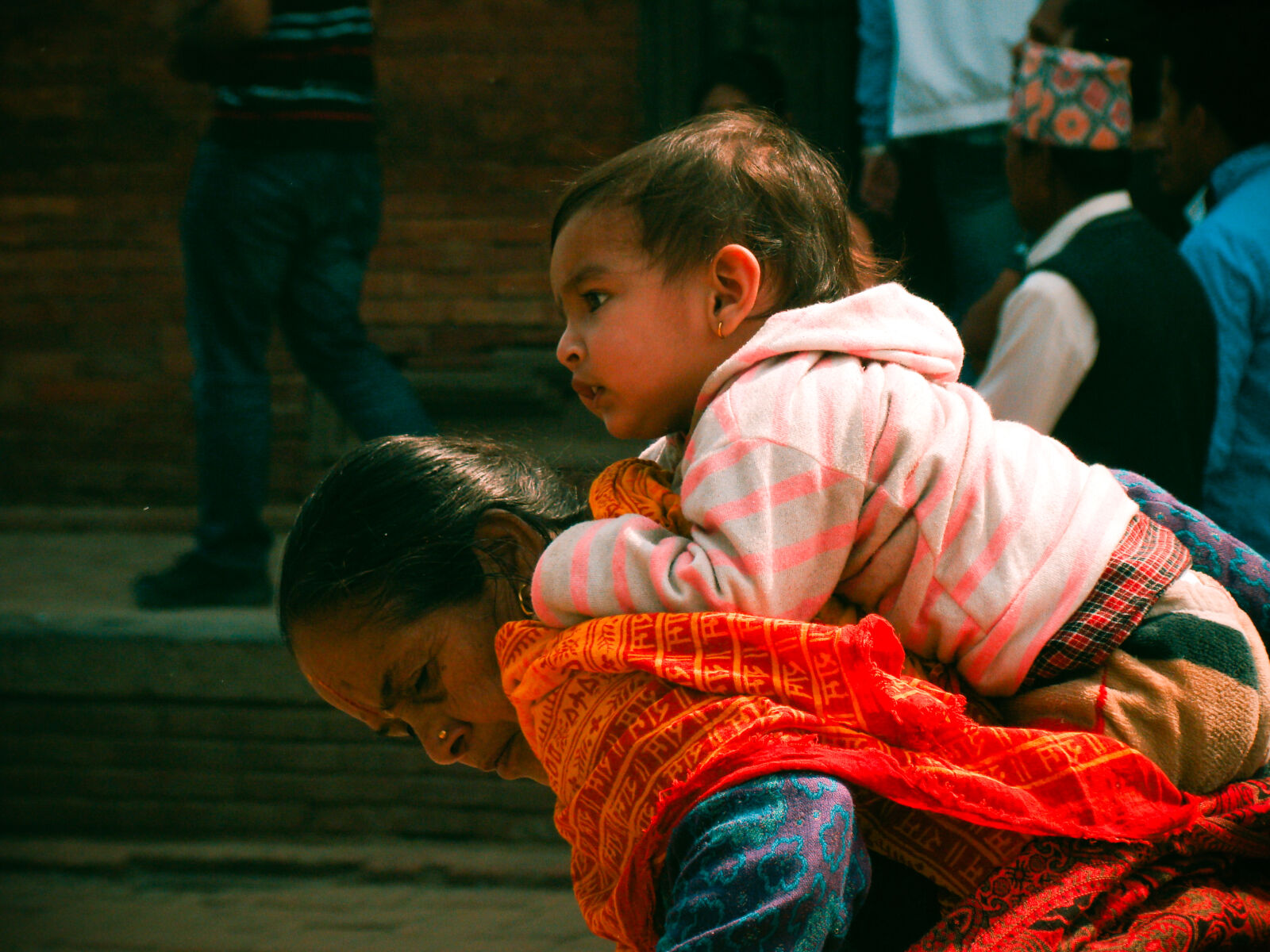 Sony Cyber-shot DSC-H50 sample photo. Child, happiness, human, life photography