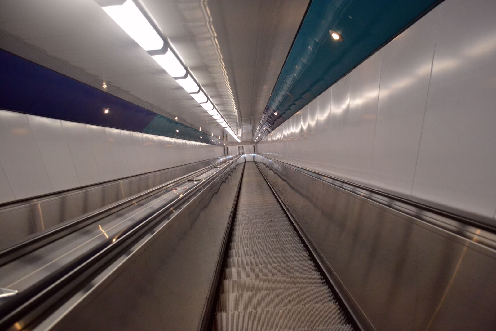 Nikon D3100 sample photo. Rendsburg, tunnel, pedestrian photography