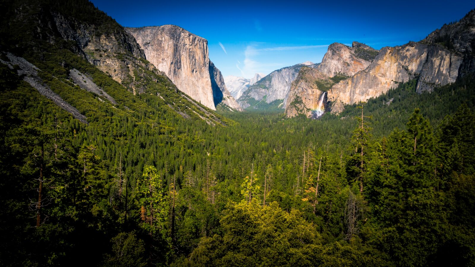 Sony Alpha NEX-3N sample photo. Cliffs, conifer, daylight photography
