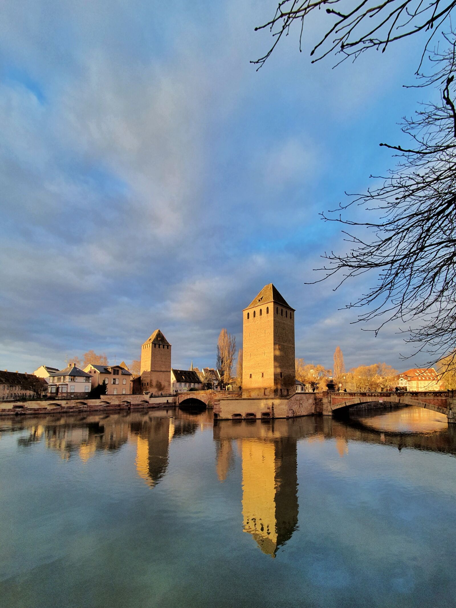 Samsung Galaxy S10+ sample photo. Travel, city, strasbourg photography