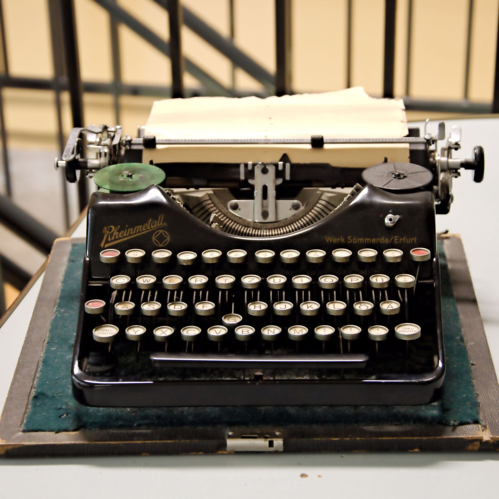Nikon D3200 sample photo. Typewriter, old, historically photography