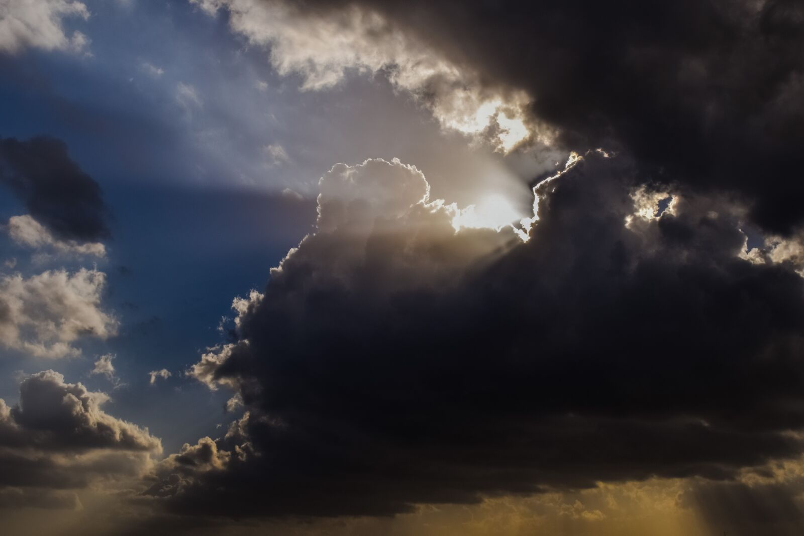 Nikon D3300 sample photo. Clouds, black, sunbeam photography