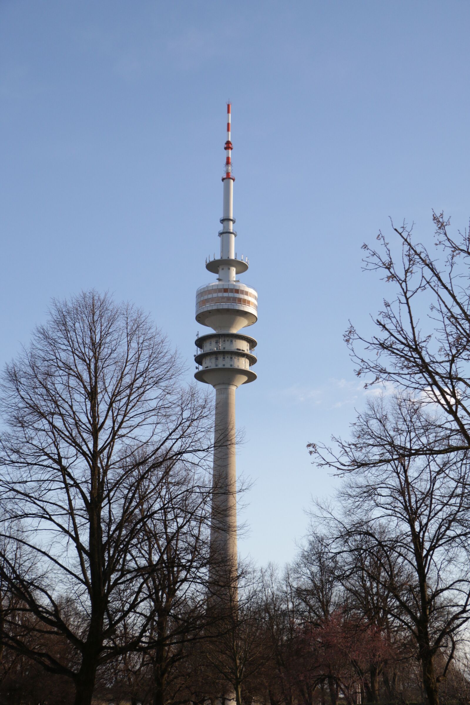 Canon EOS 70D sample photo. Olympia tower, munich, tower photography