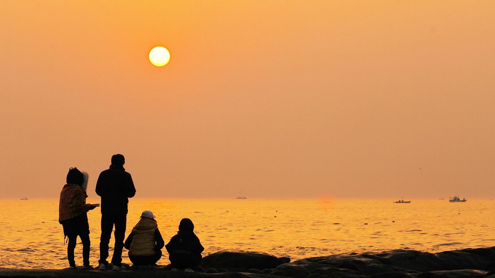 Nikon D2Xs sample photo. Sea, dawn, beach photography