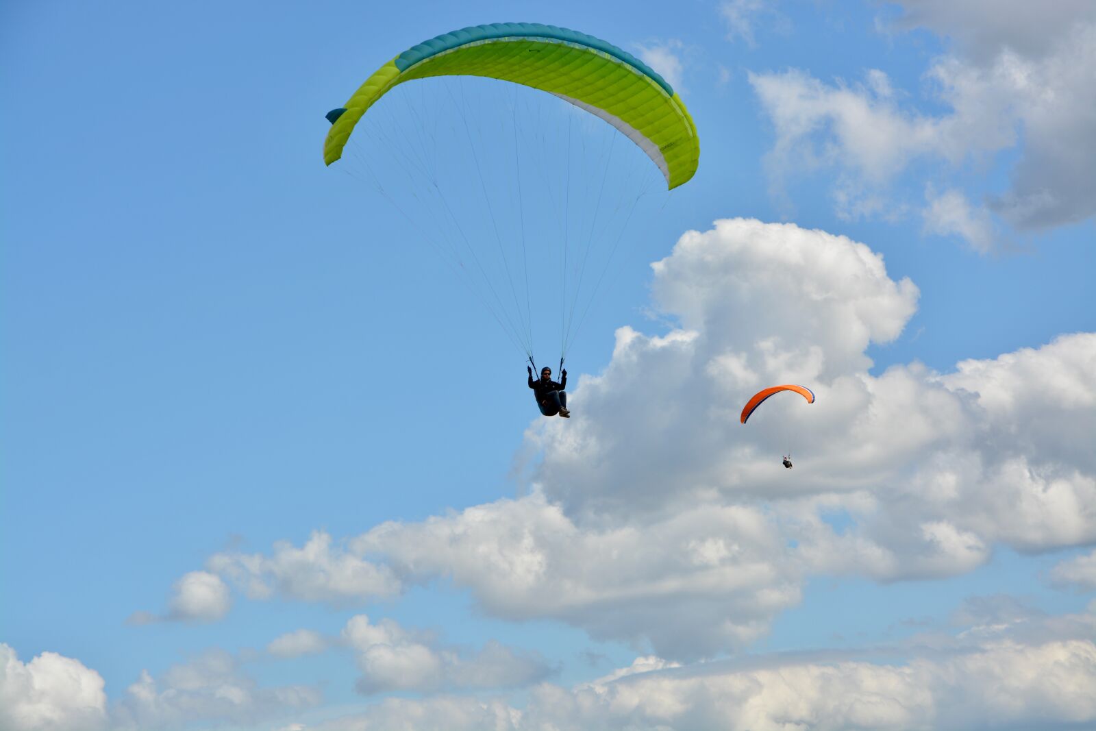 Nikon D5200 sample photo. Paragliders, hobbies, adventure photography