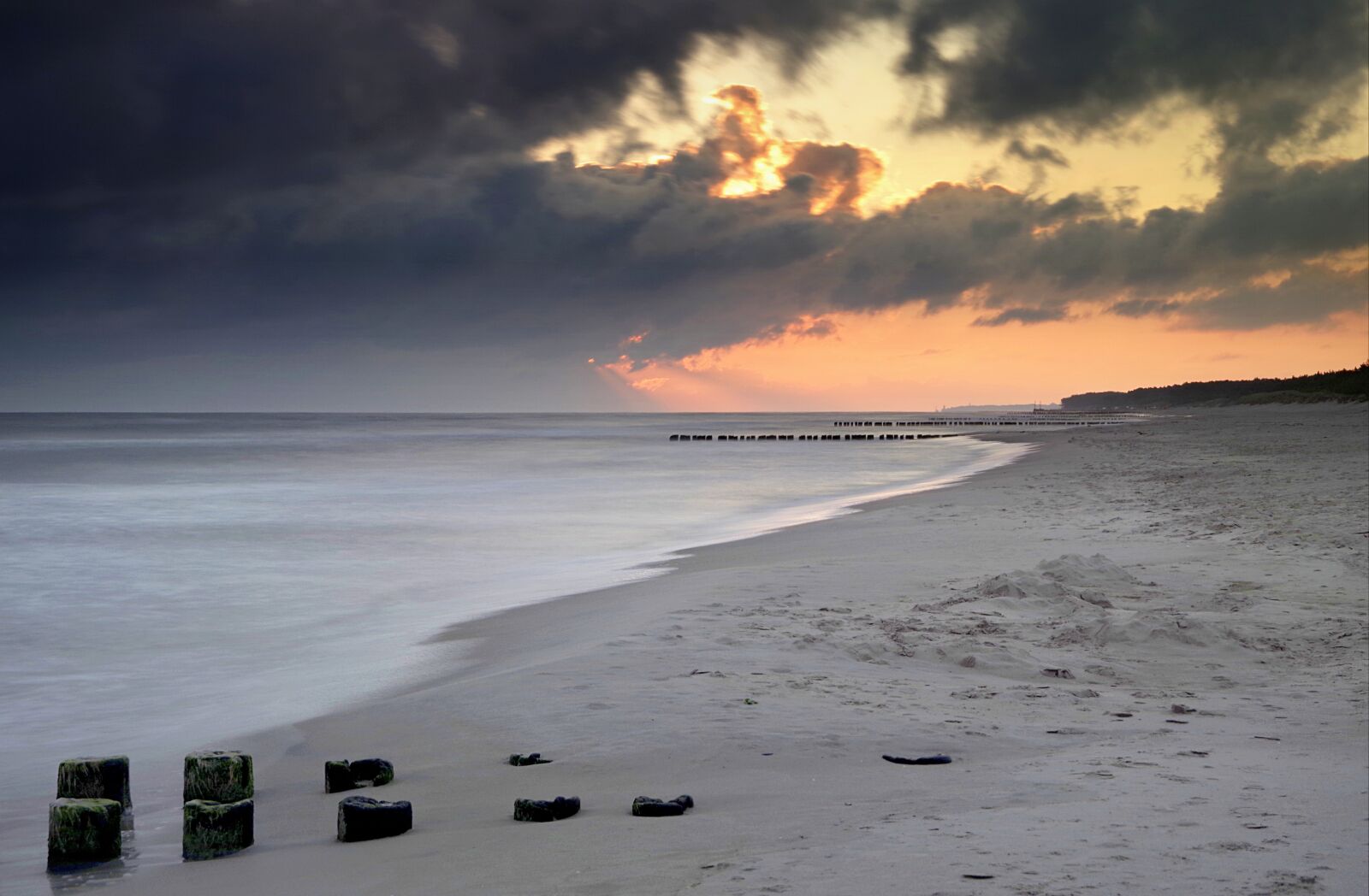 Pentax K-S2 sample photo. Sea, beach, dawn photography