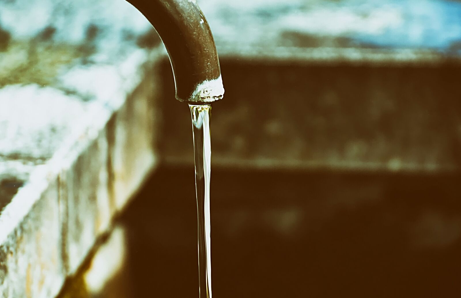 Nikon D7200 sample photo. Faucet, water, pool photography