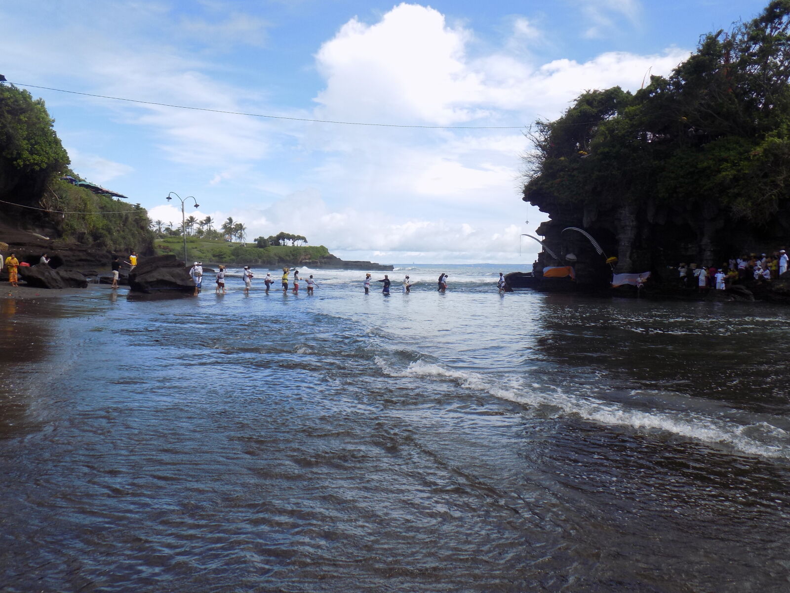 Nikon COOLPIX L330 sample photo. Bali, balinese, beach, cross photography