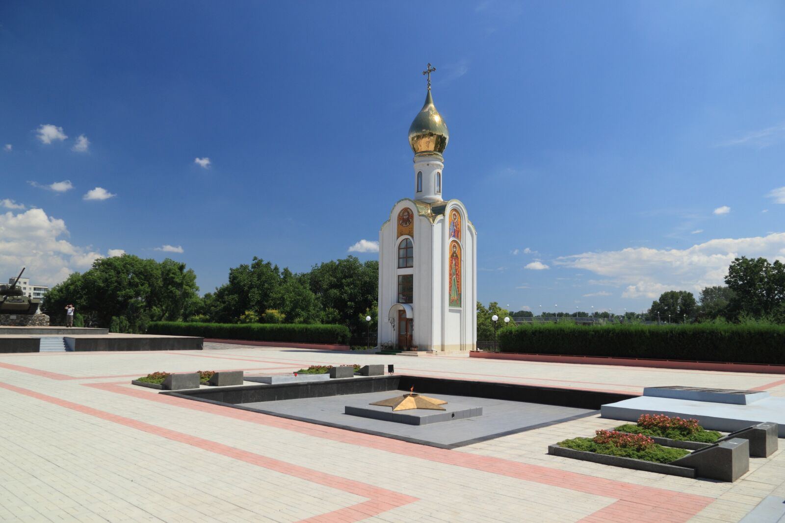 Canon EOS 550D (EOS Rebel T2i / EOS Kiss X4) sample photo. Moldova, transnistria, tiraspol photography