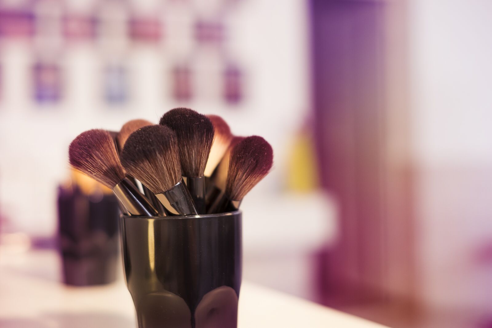 Fujifilm X-T1 + Fujifilm XF 35mm F1.4 R sample photo. Makeup, brushes, makeup artist photography