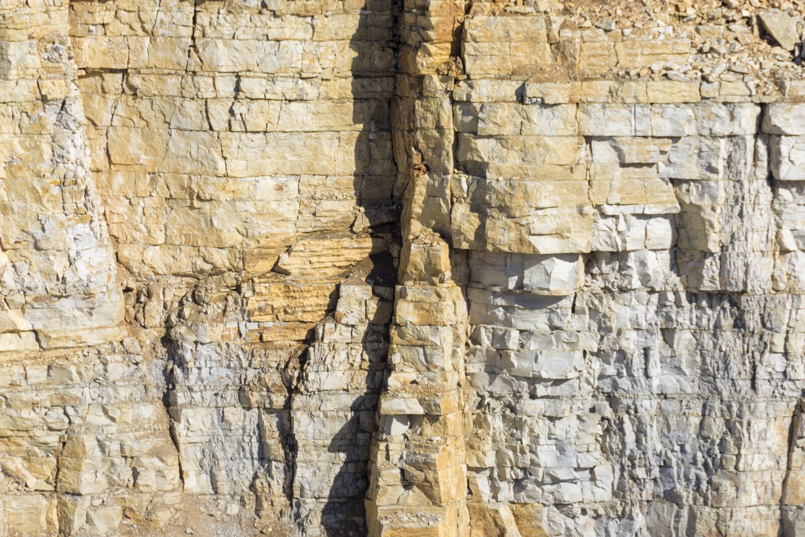 Nikon D7200 sample photo. Quarry, rock, limestone photography